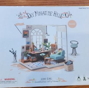 DIY Minature House Kit